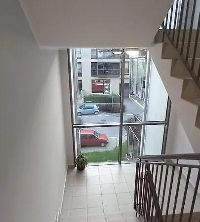 Wilanow - Sarmacka 1b アパート *