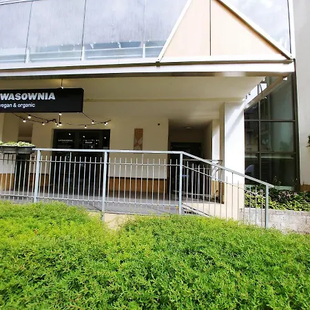 Wilanow - Sarmacka 1b ワルシャワ