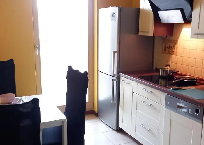 아파트 Wilanow - Sarmacka 1b 바르샤바