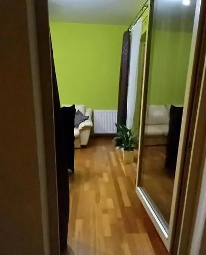 Wilanow - Sarmacka 1b 아파트 *